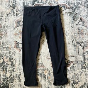 Lululemon cropped leggings with mesh detail